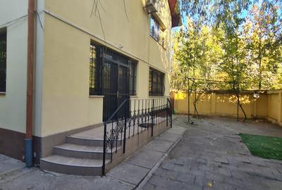 Vila de inchiriat in Herastrau -se preteaza pentru office/salon sau rezidential Vila de inchiriat in Herastrau -se preteaza pentru office/salon sau rezidential - 1