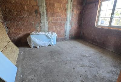 Casă individuală locație centrală toate utilitățile la asfalt Moșnița Veche - 10