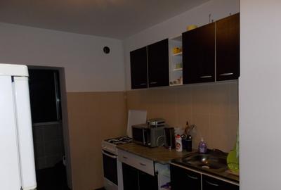 Apartament cu 2 camere decomandat, mobilat în Crângași - 4