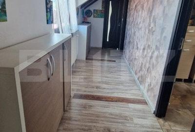 Casa 5 camere, Sacele , panouri solare 6kw,  terasa , 835 mp teren - 1