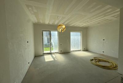 Casă cu 4 camere cu Canalizare în Otopeni - 11