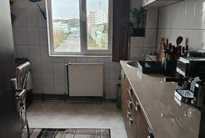 Apartament cu 2 camere semidecomandat în Central - 1
