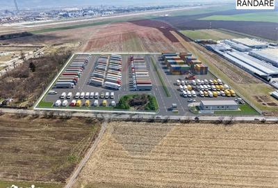 Spațiu comercial, de 44,700 mp, în Central