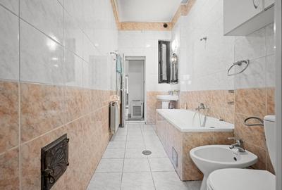 Casă individuală cu 9 camere cu Canalizare în Ștefan cel Mare - 23