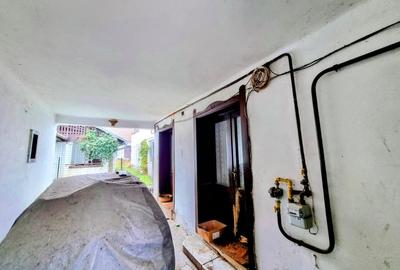 Casă mare, Parter + Etaj, la Vasiova, pe strada Principală (Tudor Vladimirescu) - 2