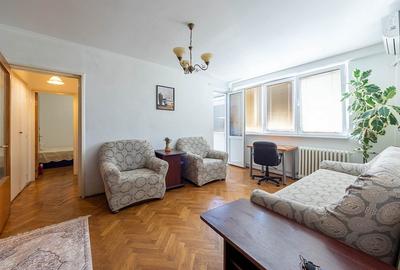 Tineretului, stradal, vizavi de parc - 1