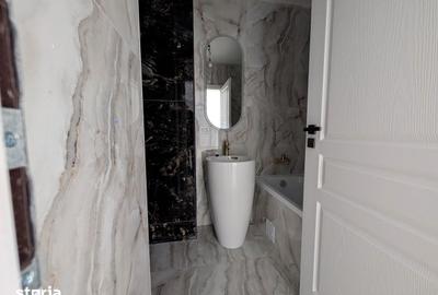 Apartament cu 3 camere decomandat în Cug - 6