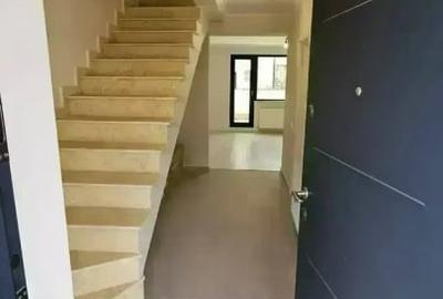 Casă individuală cu 5 camere cu Canalizare în Otopeni - 11