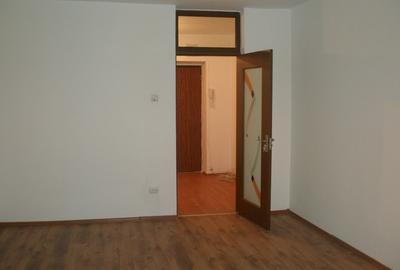 Particular ofer spre inchiriere apt. Ultracentral, Stirbei Voda si Calea Plevnei - 8