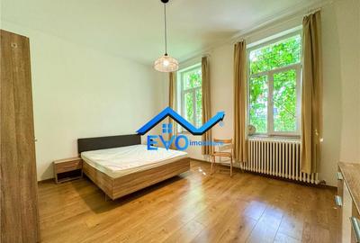 Corp de casa, prima , 3 camere, 70 mp, zona Copou