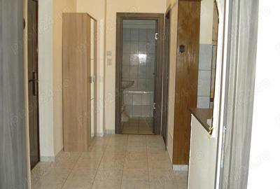Apartament cu 2 camere decomandat în Aradului - 9
