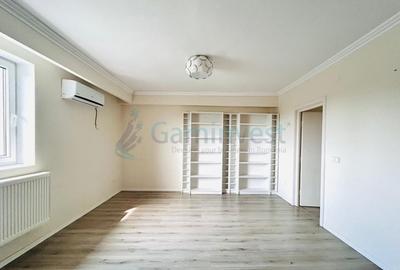 Birou, de 55 mp, în Central - 3