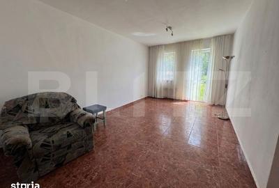 Apartament cu 3 camere semidecomandat în Central - 2