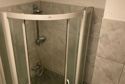 3 camere 13 septembrie sebastian bloc din 1990 hol H - 9