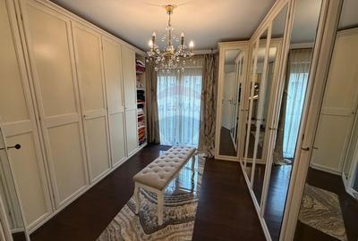 Casă cu 9 camere cu Teren 721 Mp în Crevedia - 11