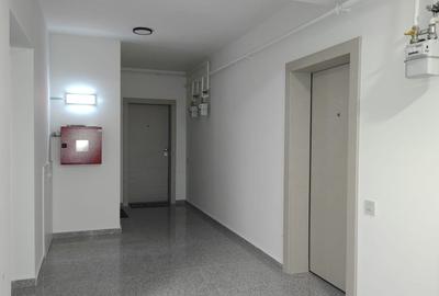 Bloc nou, S+P+5E, cu 19 apartamente, cu 1,2 si 3 camere,  zona Central - 18