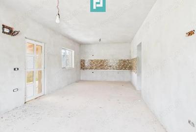 Casa cu 2 camere ?i teren in Gai - 1