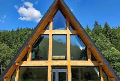 Vindem cabane tip A frame - 3