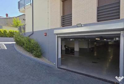Apartament cu 3 camere decomandat în Central - 16