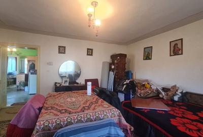 Pret Redus ! Casa cu teren zona Roscani,Tinutul Pastravariilor - 6