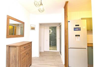 INCHIRIERE APARTAMENT 3 CAMERE CALEA CALARASILOR - METROU PIATA MUNCII - 31