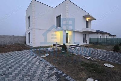 Casă cu 1 camere cu Teren 412 Mp în Central - 2