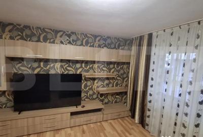 Apartament cu 3 camere decomandat în Micro 3 - 1