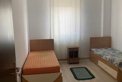 Apartament 3 camere, MIROSLAVA, str. C-tin Langa 40, LIBER!!! - 11