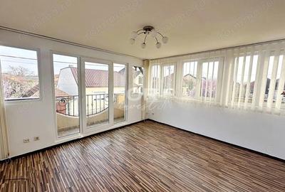 Casă cu 6 camere cu Teren 428 Mp în Iosia - 1