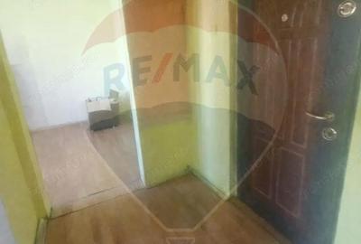 Apartament cu 2 camere decomandat în Central - 9