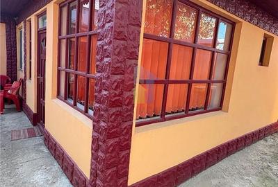 Casă cu 3 camere în Nicolae Bălcescu - 4