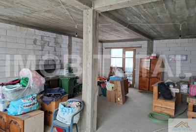 Casa P+1, la rosu, Bradu , 7 km de pitesti - 1