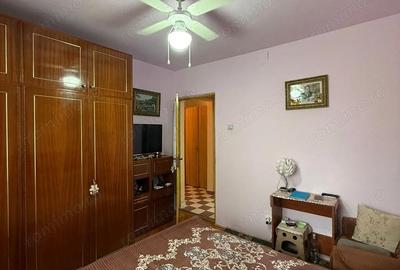 Apartament cu 2 camere decomandat în Girocului - 2