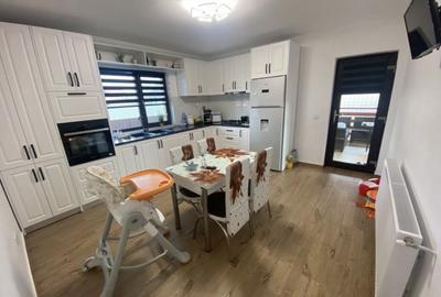 Casă cu 3 camere în Letea Veche - 3