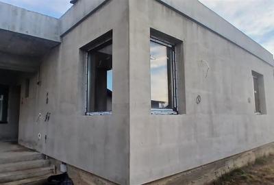 Casa la rosu in Cihei - 2