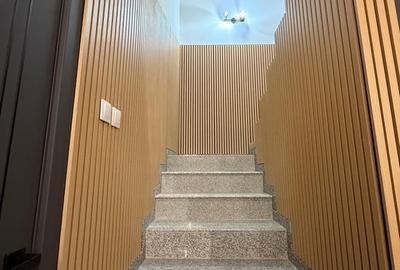 Casă cu 7 camere cu Teren 450 Mp în Pipera