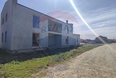Casa noua cu mansarda teren 500 mp de vanzare Osorhei, 8 km de Oradea - 1