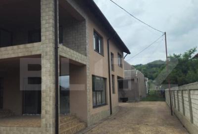 Casa de vanzare in Gemenea Bratule?ti zona de munte - 2