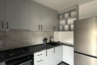 - Garsoniera decomandata 7 minute metrou Berceni - - 2