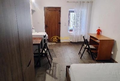 Garsonieră în Central - 2