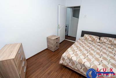Apartament cu 3 camere decomandat în C5 - 13