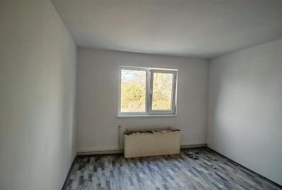 Garsoniera 22 mp,transformata din camera de camin,recent renovata. - 1