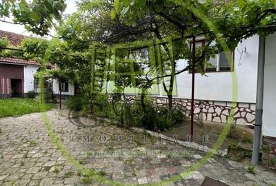 Casa individuala, 6 camere | 2109 mp teren |, localitatea Rusi, judetul Sibiu - 4