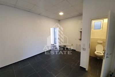 Spațiu comercial, de 43 mp, în Bălcescu - 2