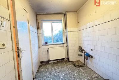 Apartament cu 2 camere semidecomandat în Cetății