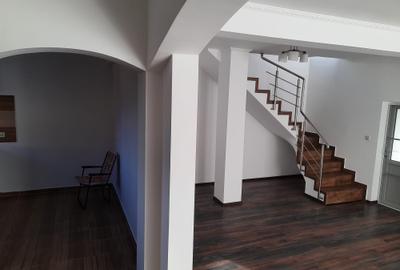 Casă individuală cu 4 camere cu Canalizare în Corbeanca - 5