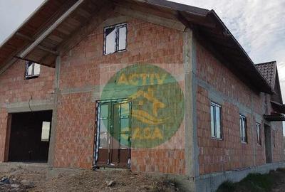 Casa de vanzare la doar 12 km de Roman - 6