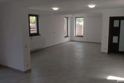 Casă cu 6 camere cu Teren 420 Mp în Poștei - Bucov - 5