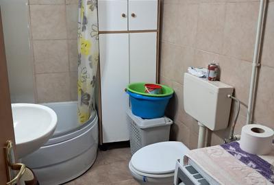 Exclusiv ! Casa 4 camere - Km.5 - 110.000 euro (Cod E2) - 12