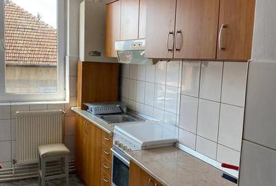 Apartament cu 2 camere de inchiriat - Zona Mihai Viteazul - 3